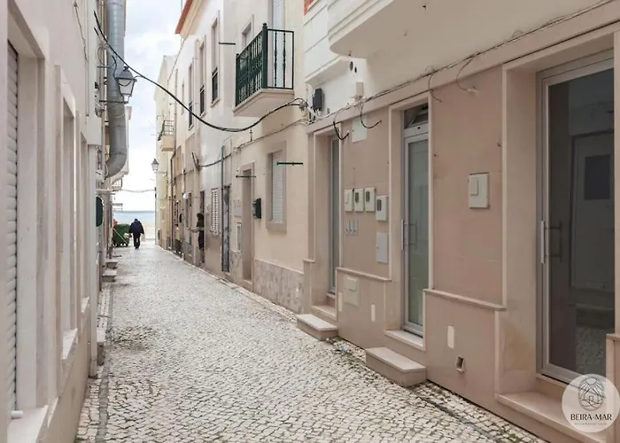 Daire Beira-Mar, Casinha Graca *
